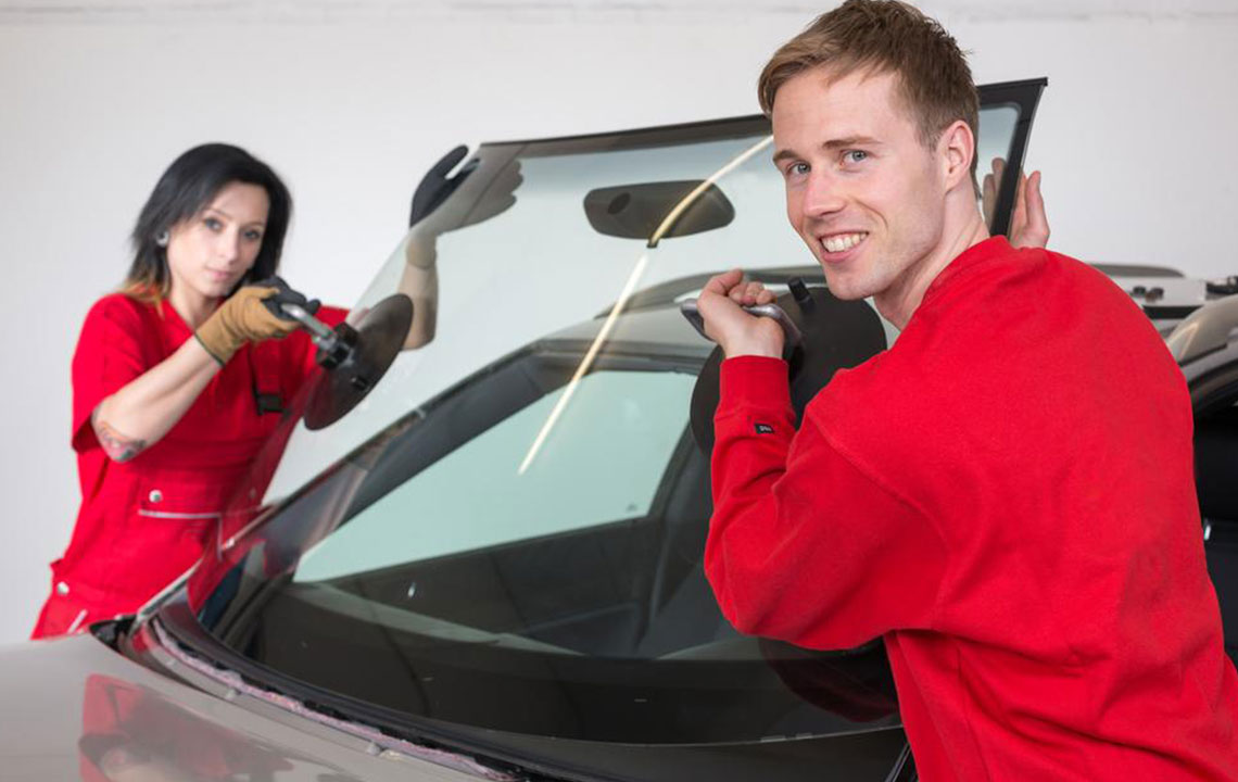 What the cheapest windshields replacement can cost you?