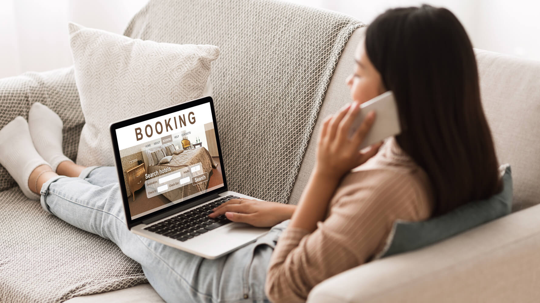 Top 4 User-friendly Hotel Booking Sites